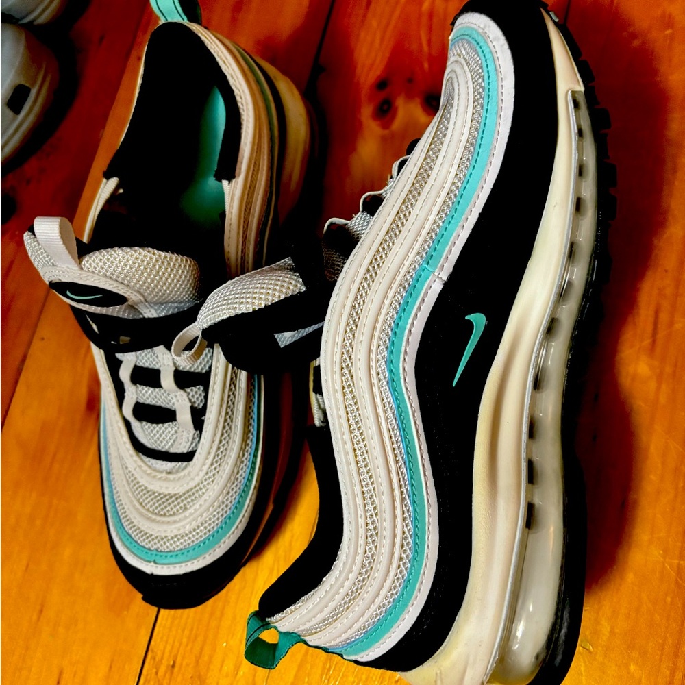 Nike shoes